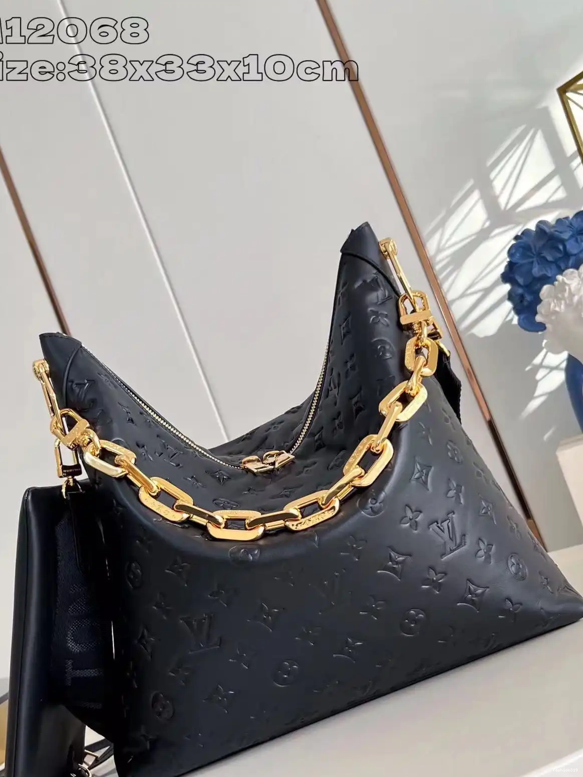 LOUIS HOBO MM VUITTON COUSSIN 0414